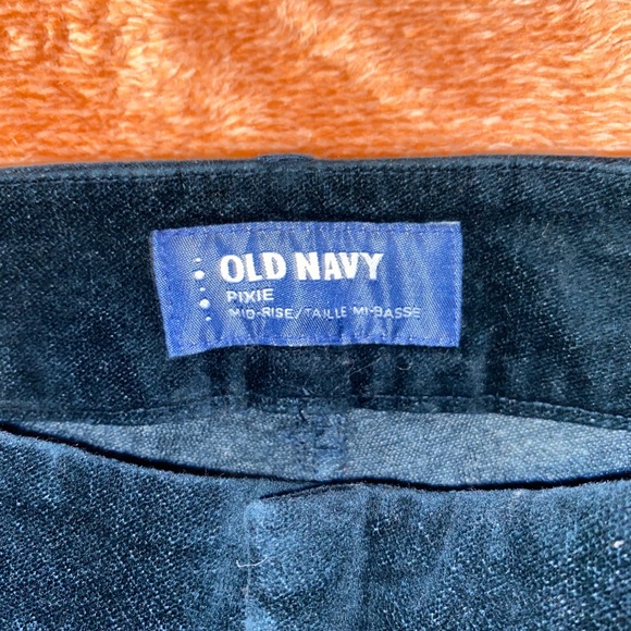 Old navy teal velvet cropped pant - Picture 3 of 4
